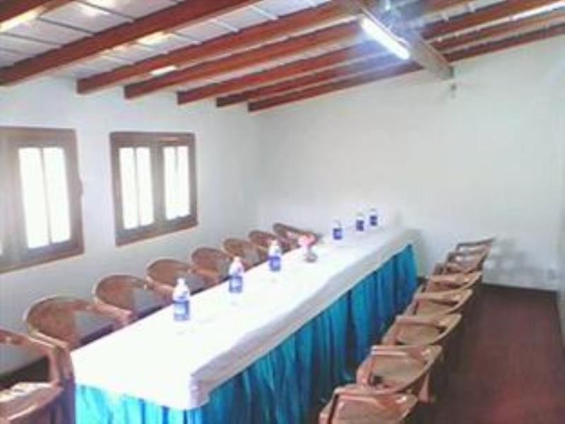 Hotel New Bharat Bhīm Tāl Extérieur photo