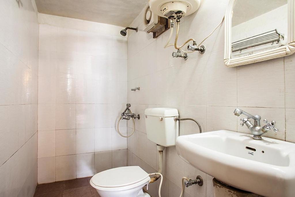 Hotel New Bharat Bhīm Tāl Extérieur photo